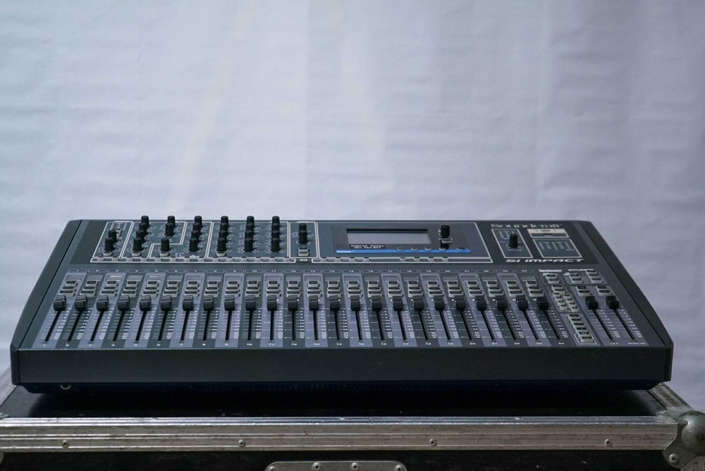 Soundcraft Si Impact