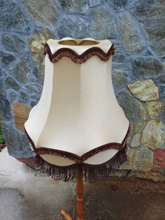 Retro lampa podlogowa