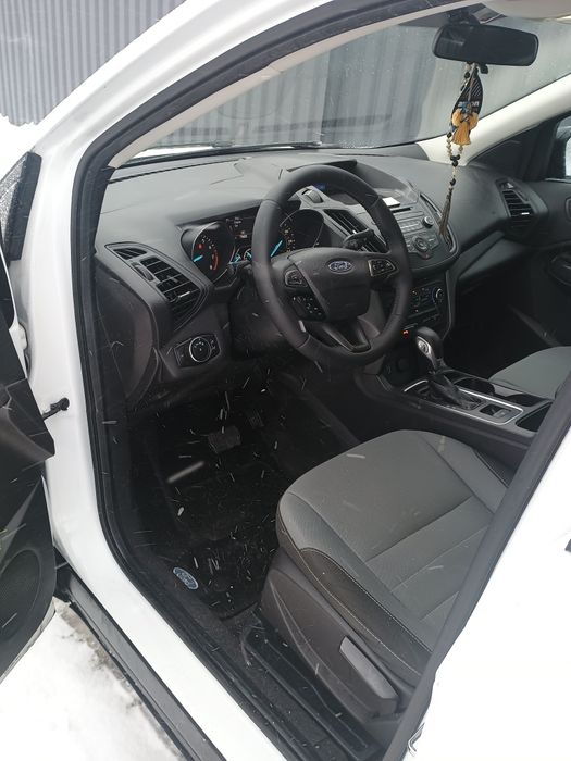 Продам авто Форд ескейп