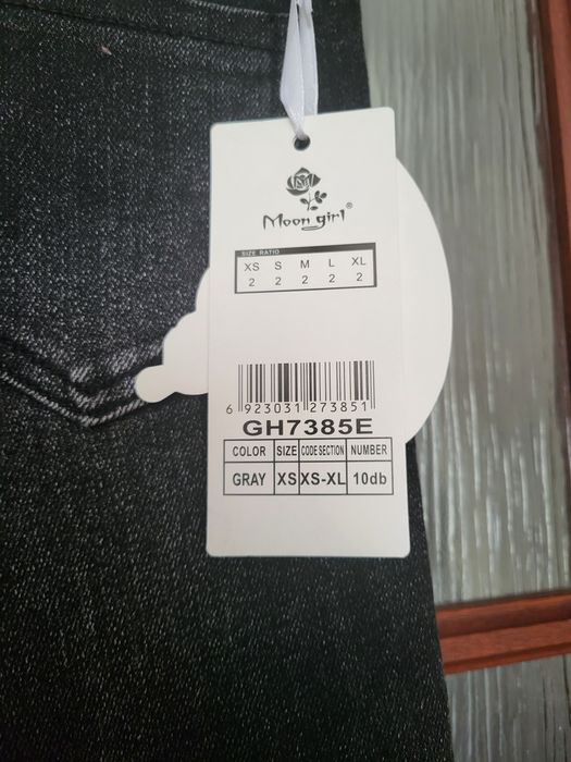 Spodnie jeans czarny xs