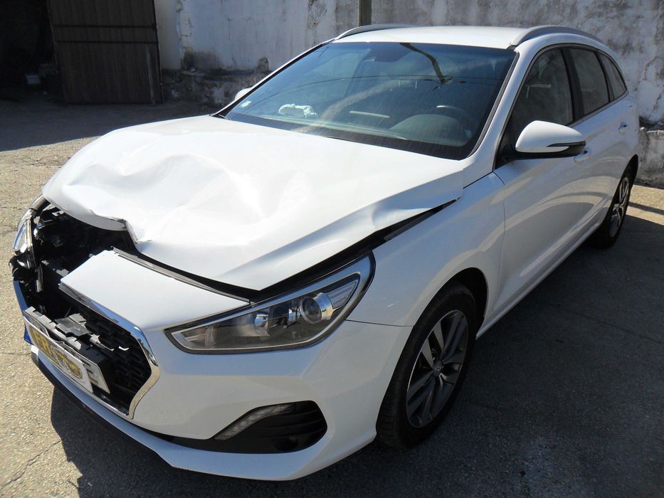 Hyundai i30 SW 1.0 T-GDI 120CV