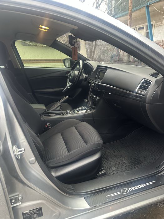 Продам Mazda 6 gj 2012 год.