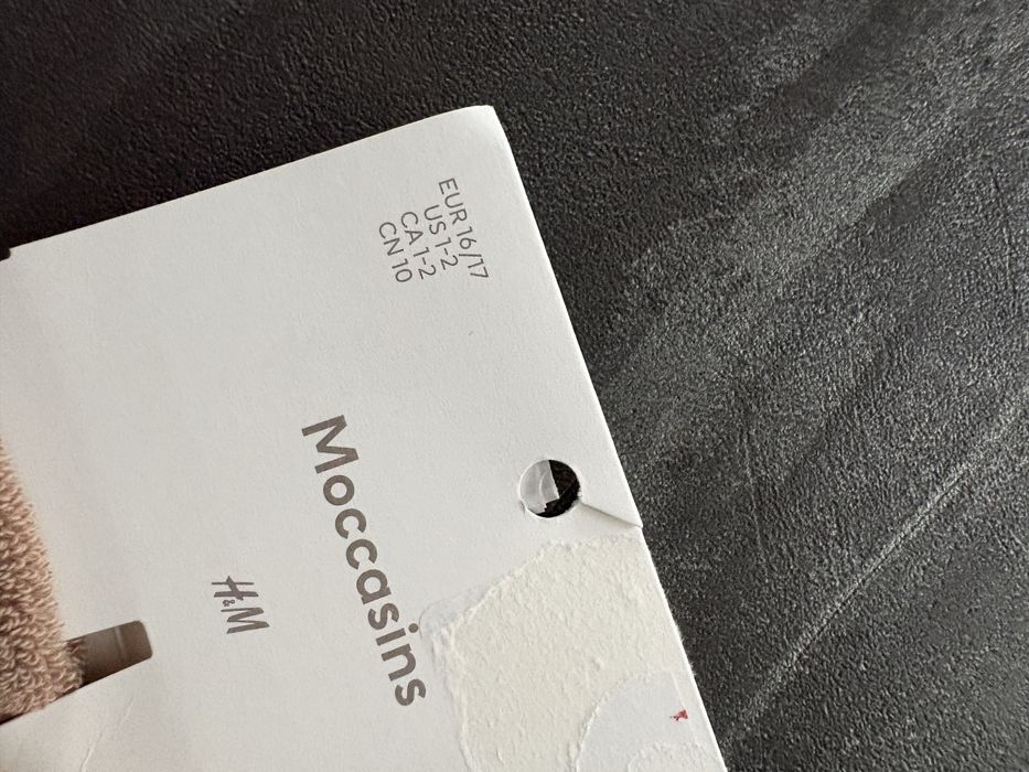 Kapcie niemowlęce skarpety H&M 16/17