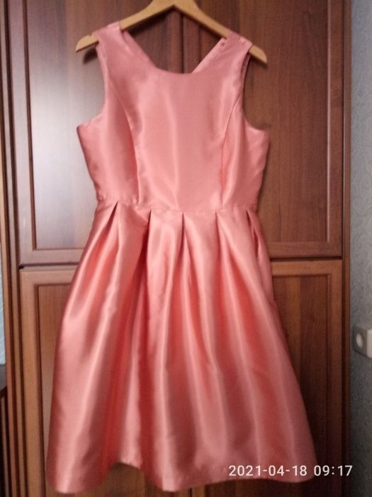 Нарядное финское платье Seppala р. 46-48