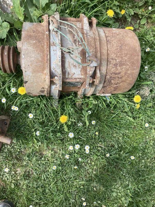 Генератор игян 526-254-004 тип ос5-51-у2