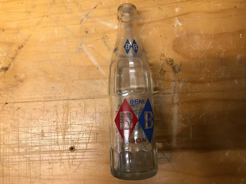 Garrafa antiga de Cerveja Cristal e Gasosa Bem Boa