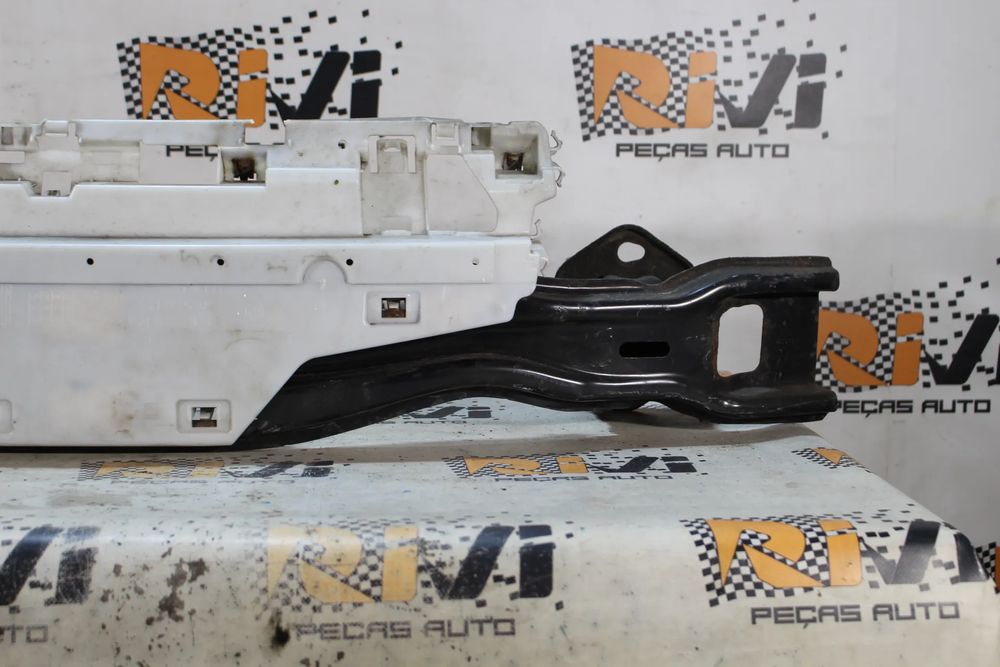 Reforço pára-choques trás BMW 3 (F30, F80)