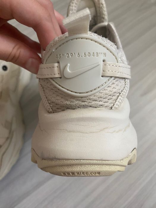 Кросівки білі Nike