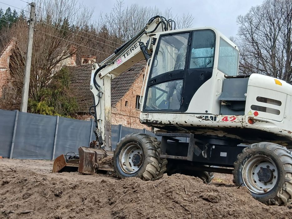 Terex hml 42 , TW 110 . 3 łyżki+młot