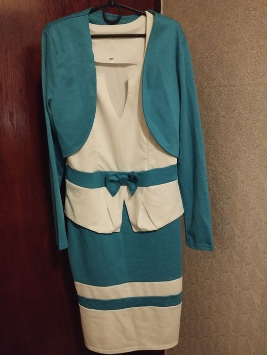 Продам плаття нове