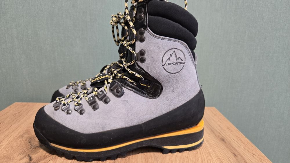 Ботинки La Sportiva Nepal Evo GTX WMN.