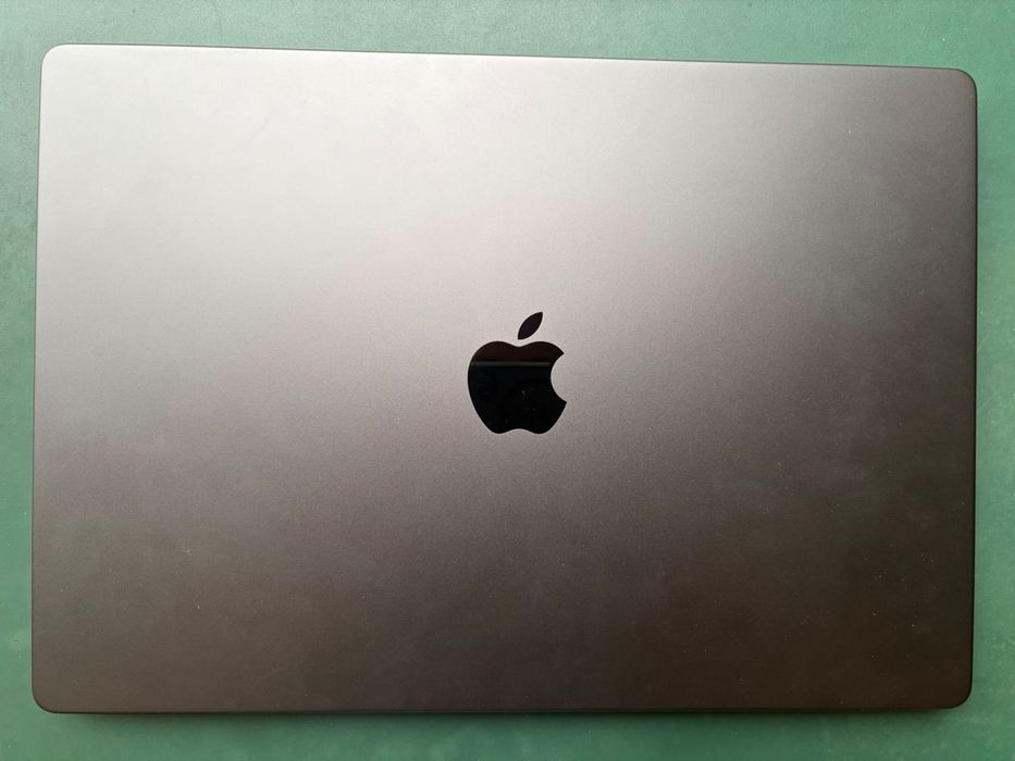 Apple MacBook M3 Pro 16″ 2024