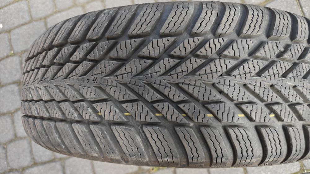 Komplet Opon Nokian Tyres Snowproof 2 185/65R15 88T (odbiór osobisty)
