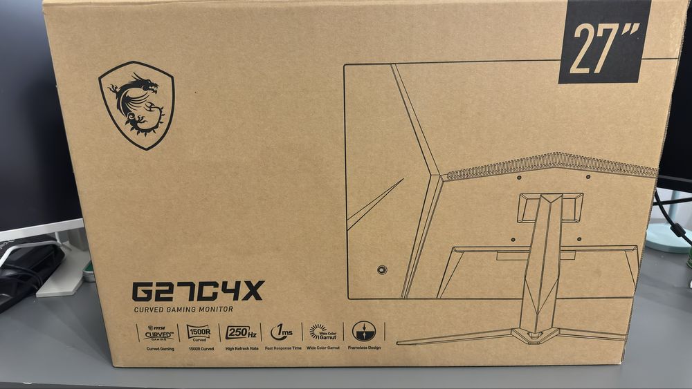 MSI Optix G27C4X 27" 250hz