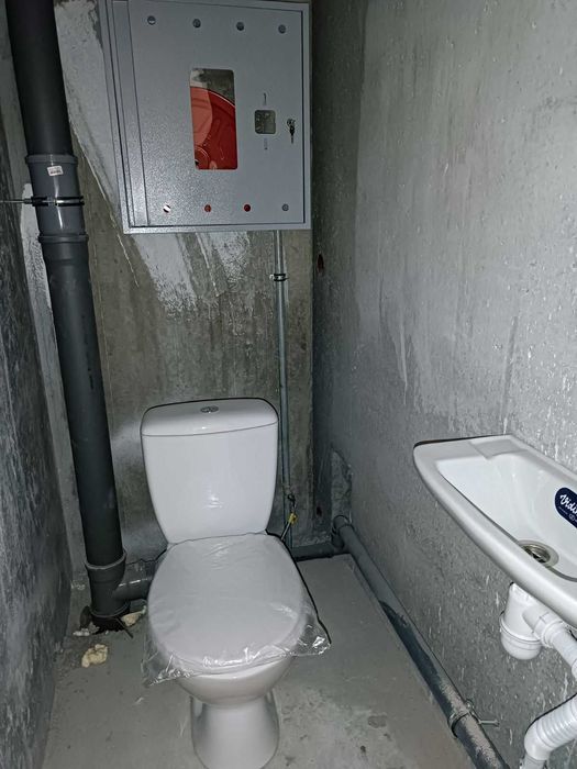 Бомбезна однушка 49 м², кухня 18 м² в ЖК Деснянський! Є-Оселя, Є-ремонт. Без комісії! Автономне опалення.