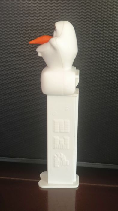 PEZ OLAF KRAINA LODU dyspenser (dozownik zabawka)2014