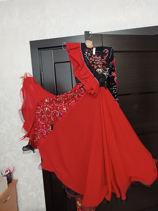 Продам плаття для східних танців