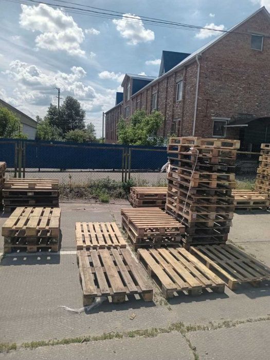 вивіз дерев'яних піддонів у Кобеляках
