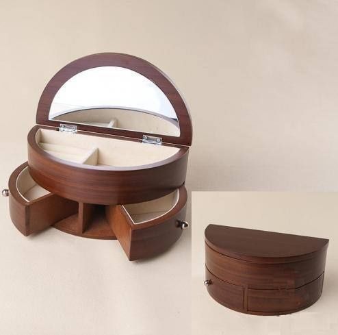 Скринька для прикрас, шкатулка