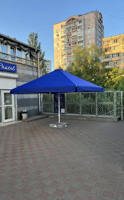 Торгівельні парасолі  пошив тентів