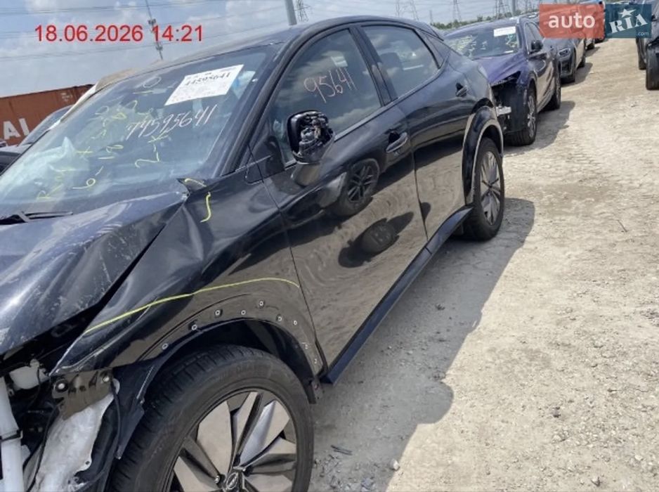 Nissan ARIYA.
