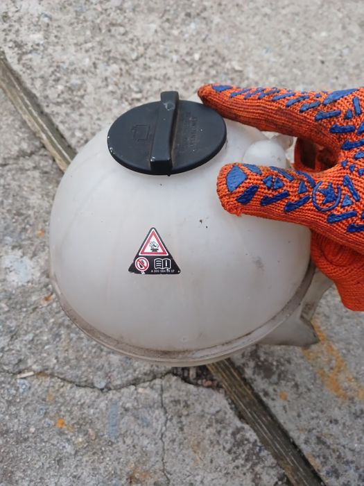 Продам розширювальний бачок мерседес спринтер