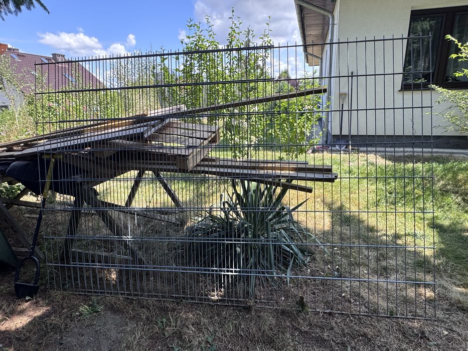 Przęsła, ogrodzenie