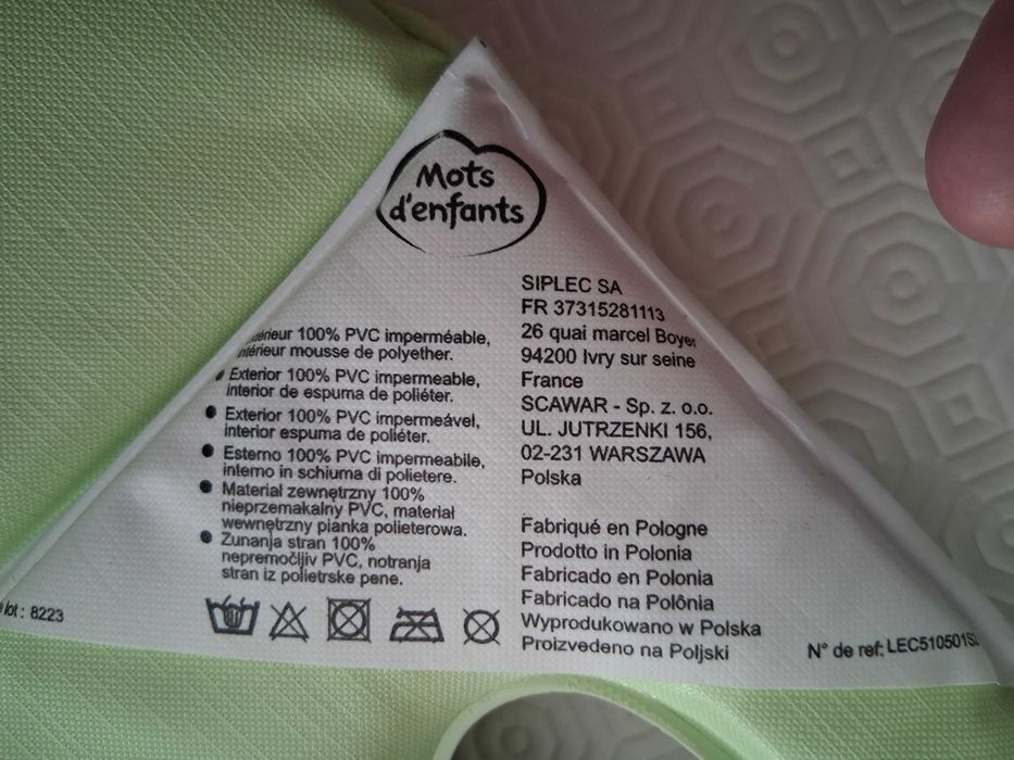 Muda fraldras para bébé