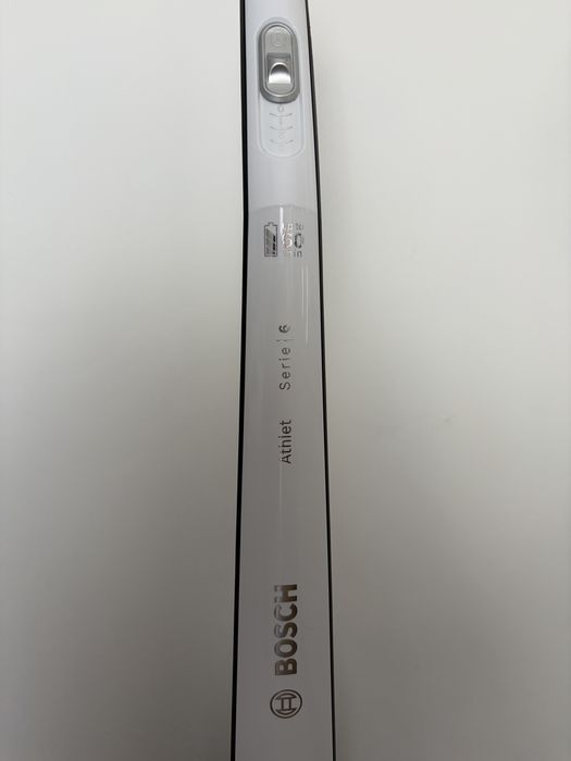 Aspirador Bosh vertical Athletic serie 6 - 28V Lithium Power - Excelente estado