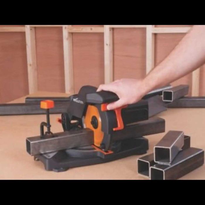 D14- Evolution R210CMS multi-material CORTE de ferro, alumínio ...