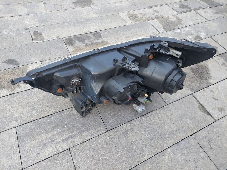 Reflektor lampa przód prawa lewa /europejska/ Mitsubishi Asx