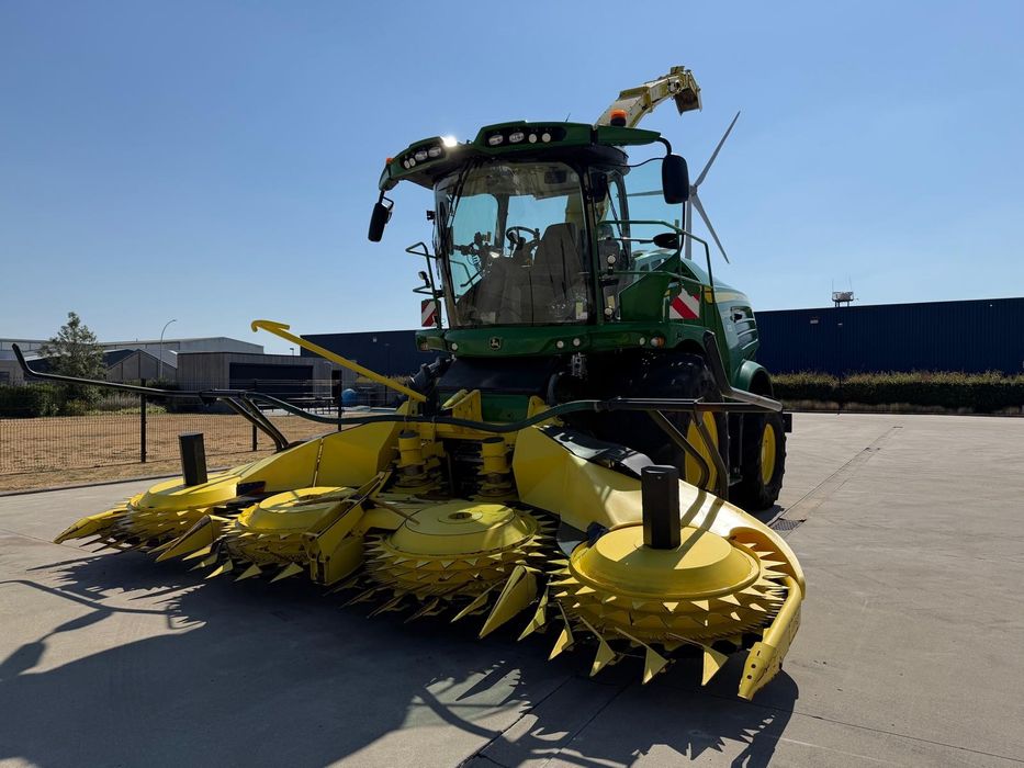 John Deere 8400i Kemper 460 + podbierak