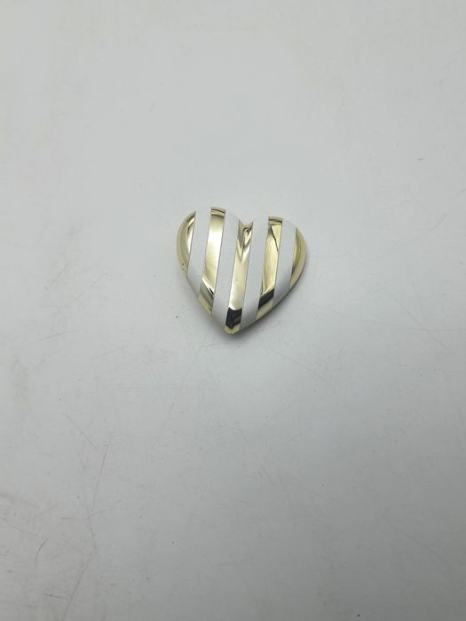 Broszka serce złote z białym