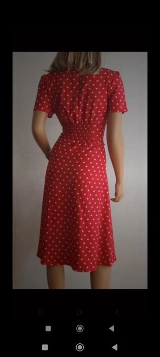 Czerwona sukienka w białe kropki 40 L 42 XL MIDI guziki pin up