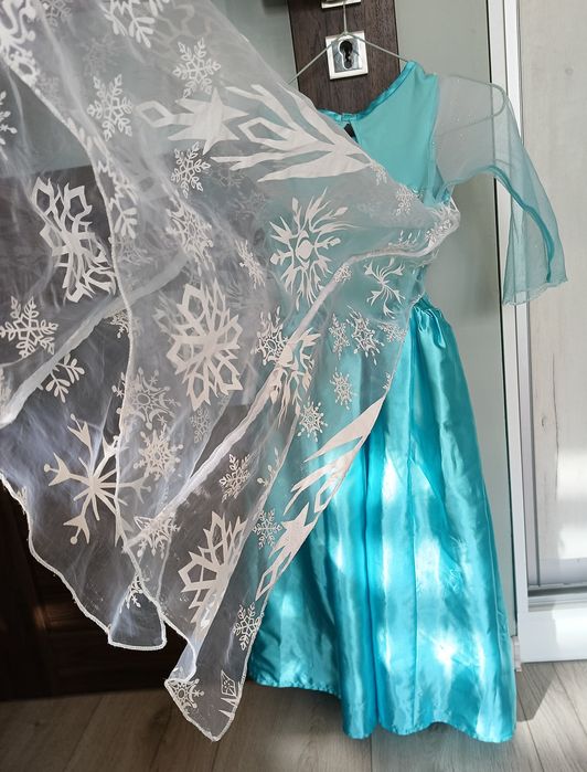 Strój karnawałowy Elza 6-7lat