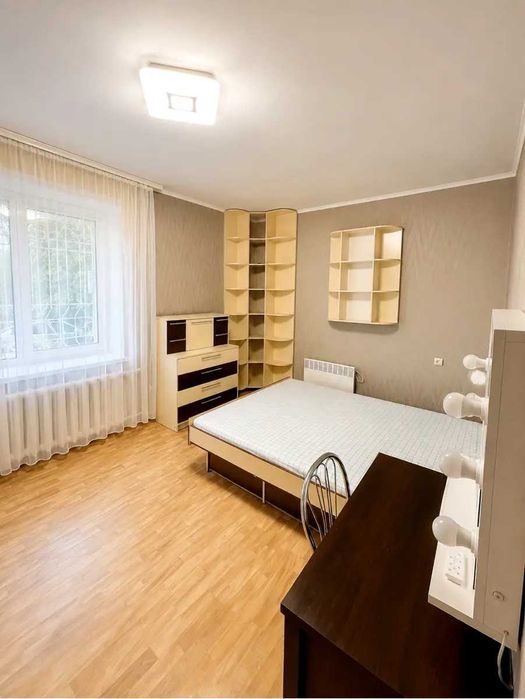 3-кімнатна квартира 103 м², окремий вхід, центр Вишгорода