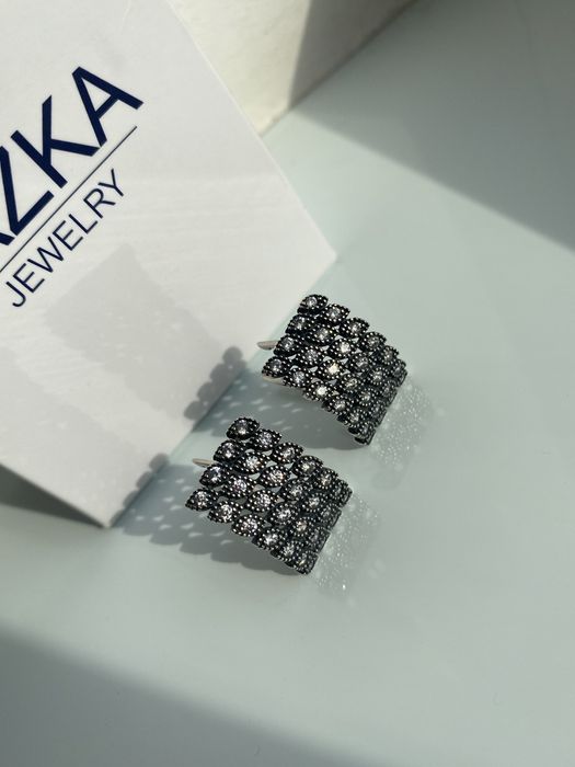 Прдам нові срібні сережки