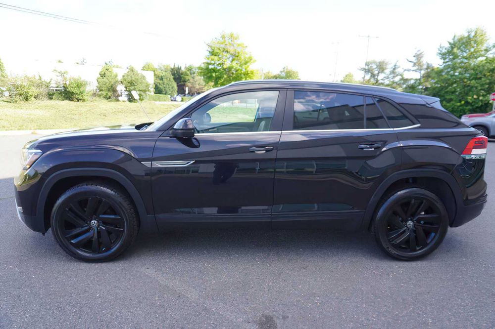Volkswagen Atlas Cross Sport      2020