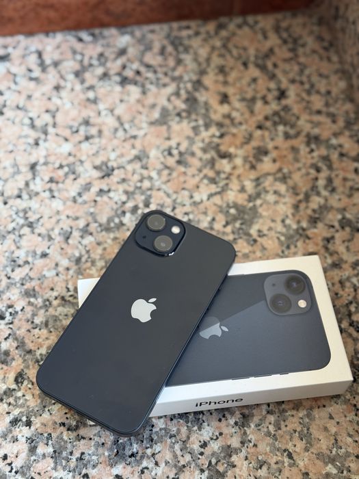 Apple iPhone 13 - como novo