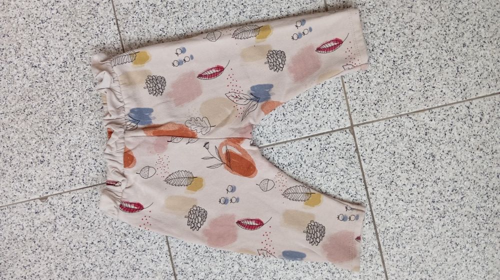 Calças de bebê 9-12 meses