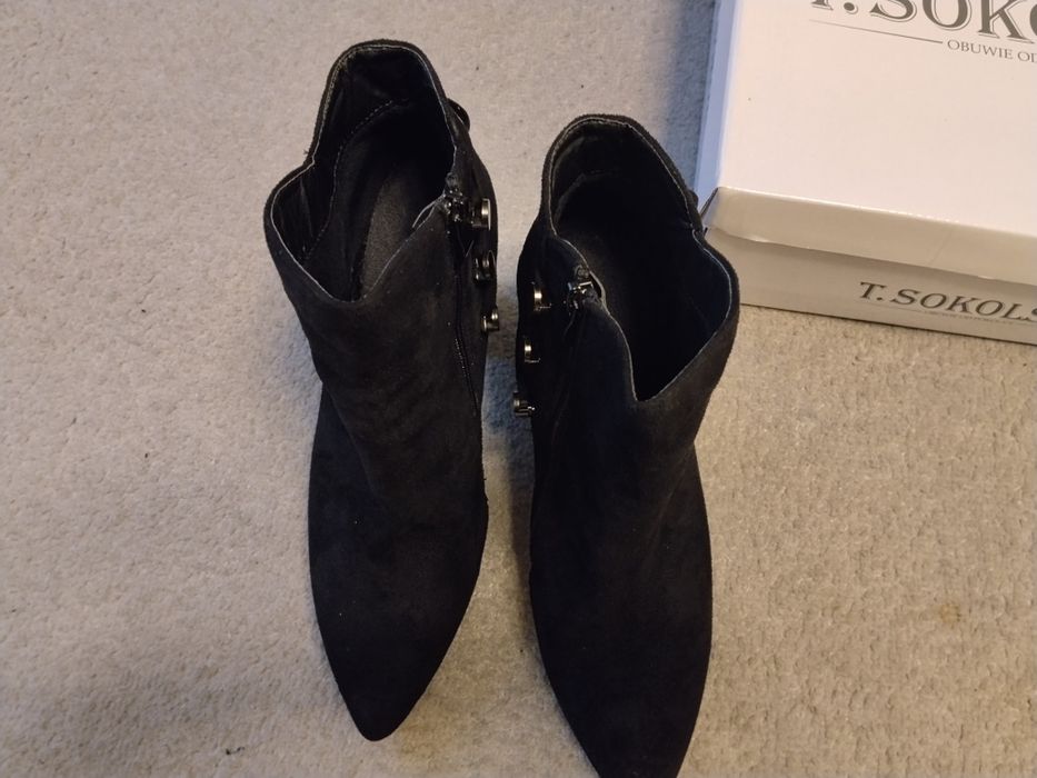 Botki damskie rozmiar 40. T.Sokolski