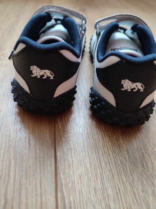 Adidasy rozmiar 25.5