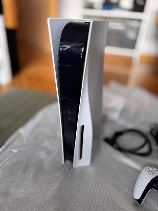 Do sprzedania Playstation 5