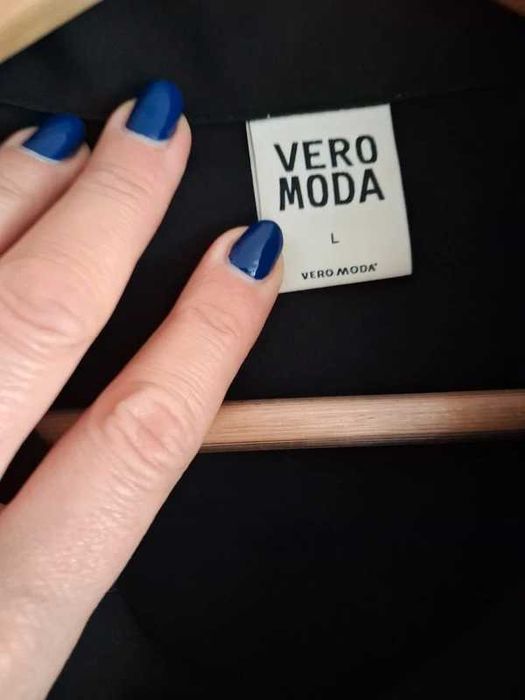 Czarna tunika Vero Moda L / Wiązana w pasie