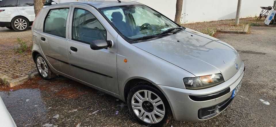 Fiat Punto 1.2 HLX - 01
