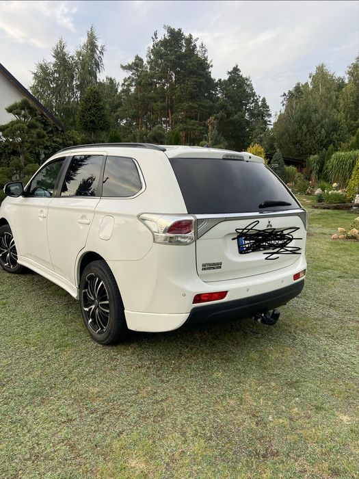 Mitsubishi Outlander 2.2 Diesel 150 KM – 2013 r.