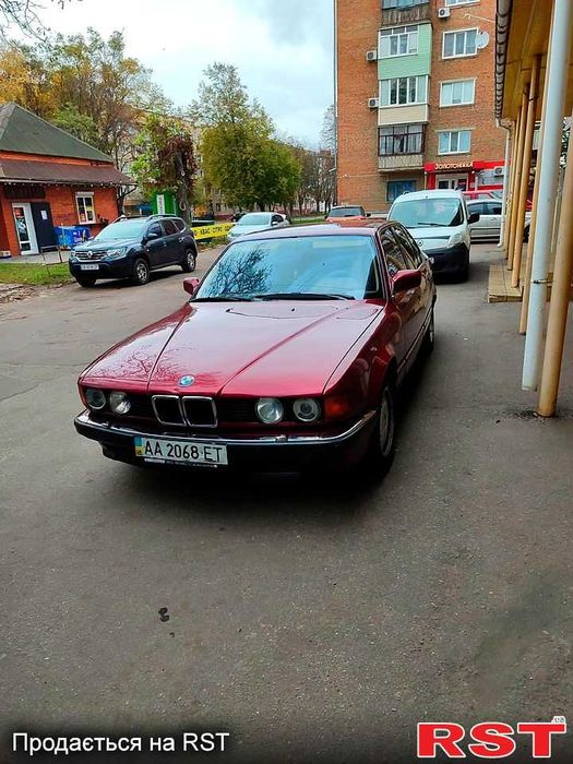 Продам Bmw 7 series 735i e32