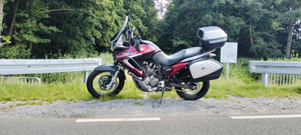 Honda Transalp XL 700 VA