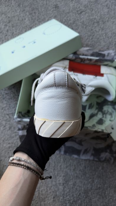 Off-White Low Vulcanized White Leather EU44