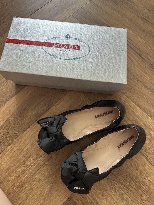 Балетки Prada (оригінал)
